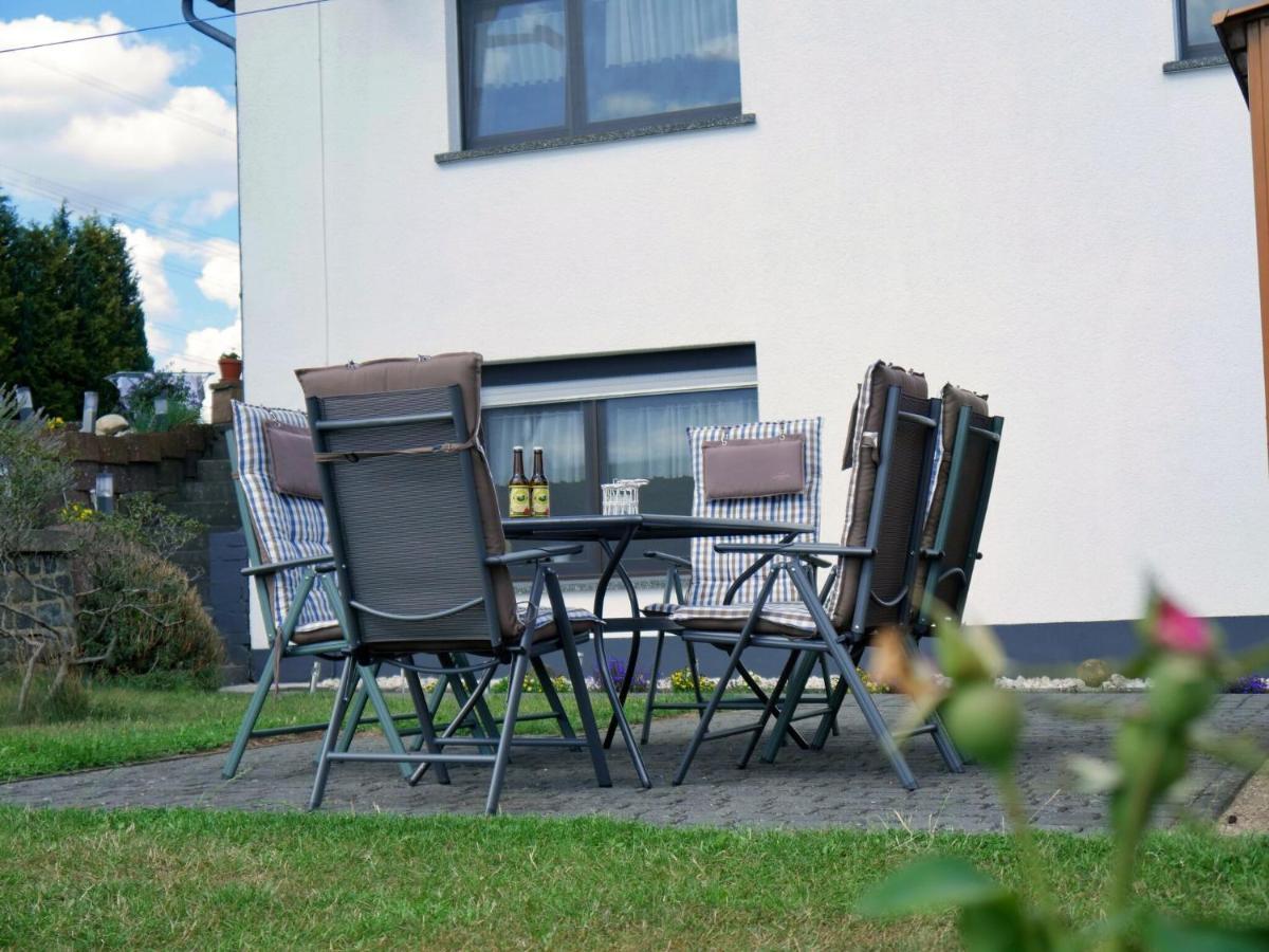 Beautiful Holiday Home Ideal For Hikers Kleinlangenfeld Eksteriør billede