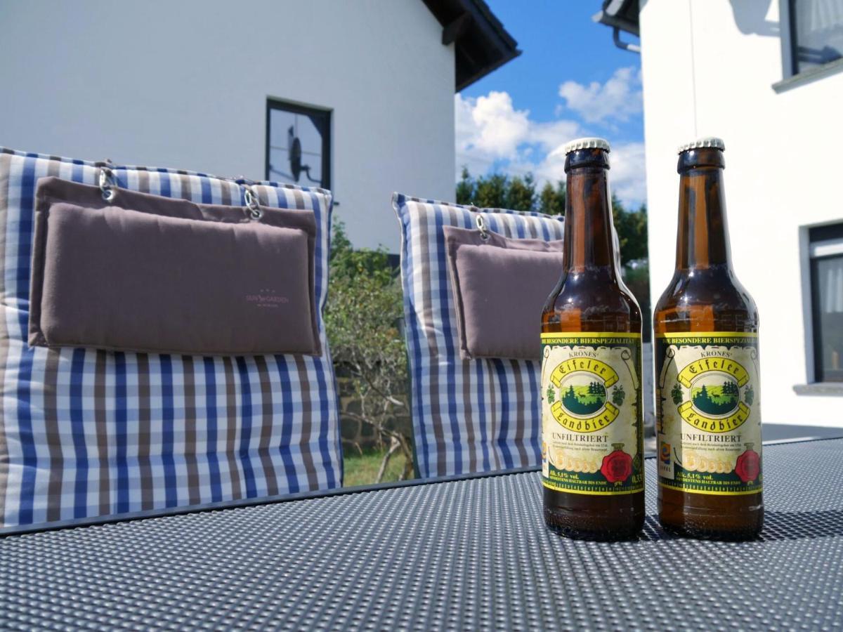 Beautiful Holiday Home Ideal For Hikers Kleinlangenfeld Eksteriør billede